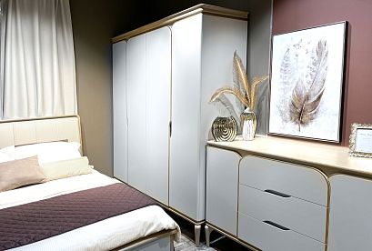 Шкаф для одежды 4-х дверный "Алекса"; *ММ-376-01/04Б; айвори+жемчужный дуб, золотая патина