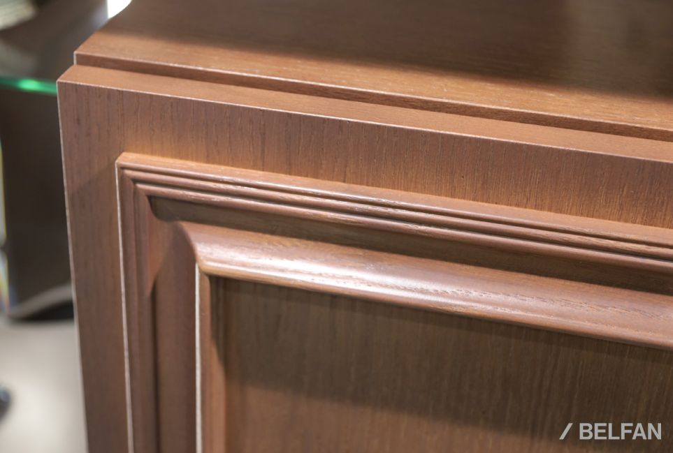 Тумба высокая "Сакраменто" (стекло) массив и шпон дуба, МДФ 3