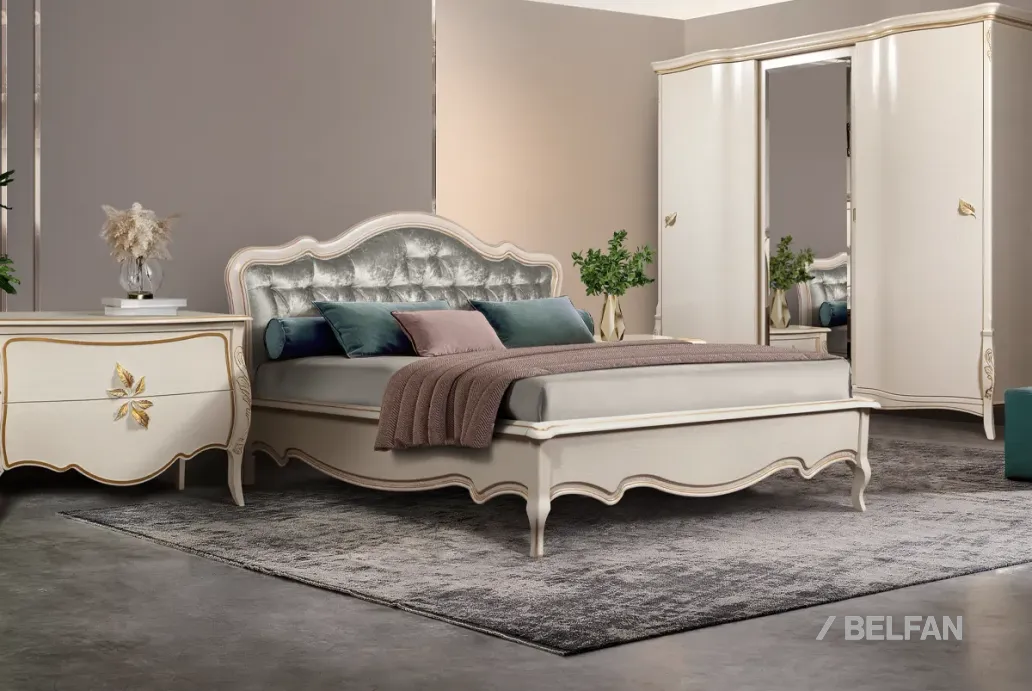 Спальня «Трио» #8 белая эмаль с золотой патиной