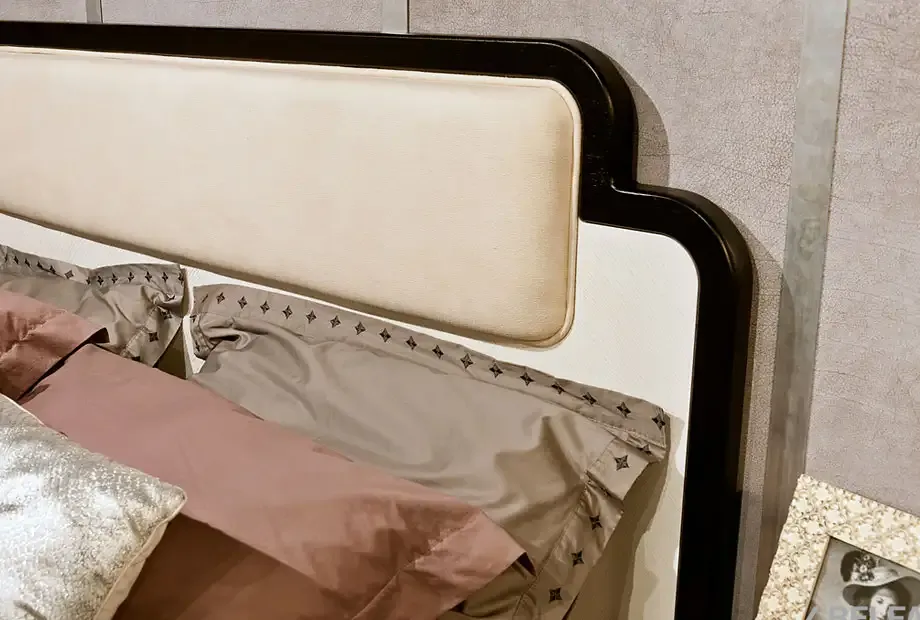 Спальня «Мадлен» #2 альба+черная эмаль 2