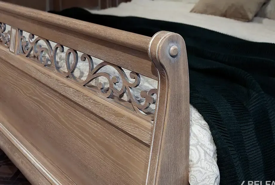 Спальня «Тэфи» #1 амбэр с белой патиной 3