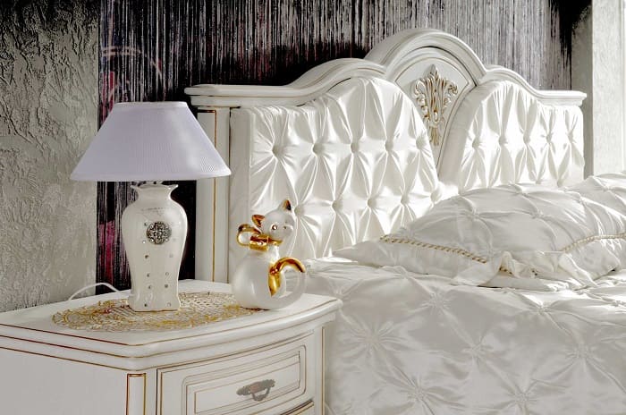 Мебель для спальни в классическом стиле