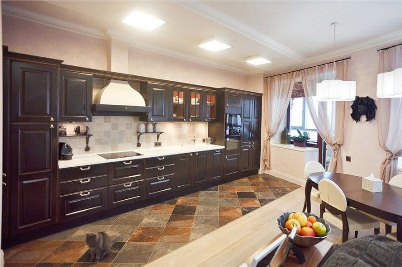 Мебель из натурального дерева