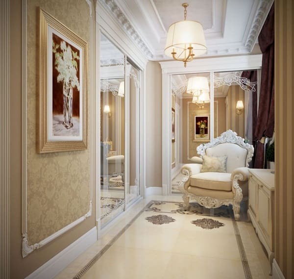 Прихожая в классическом стиле 