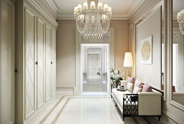 Прихожая в классическом стиле 