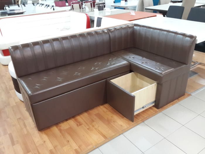 Виды угловых диванов на кухню