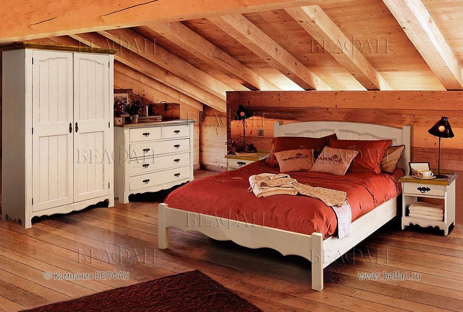 спальня из массива дерева