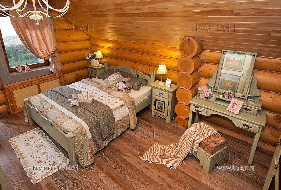 спальня из массива дерева