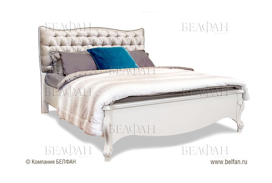 Из каких пород дерева выбрать кровать 