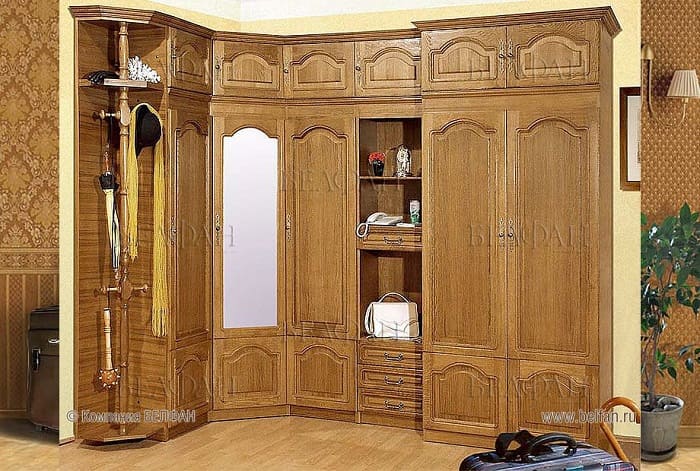 Прихожая в теплых тонах мебель Прихожая в теплых тонах_мебель