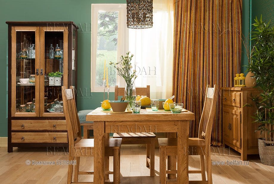 гостиная из массива дерева