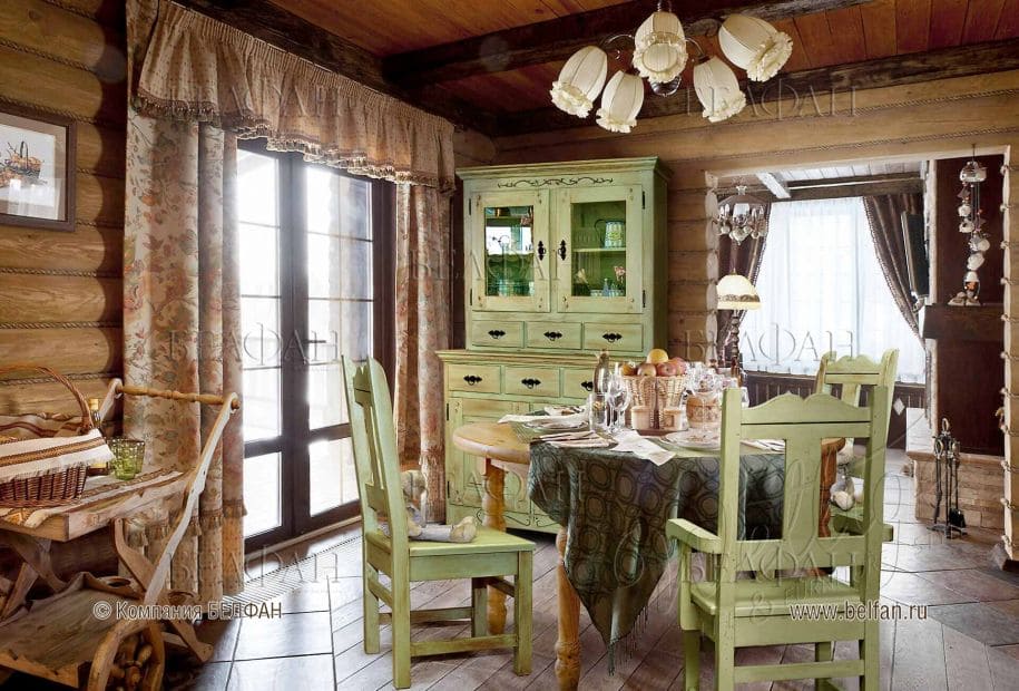 гостиная из массива дерева