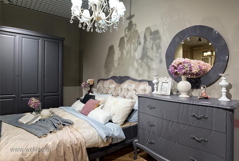 zerkalo iz massiva dereva