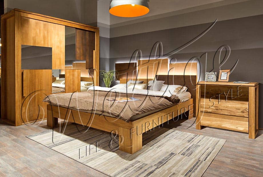 zerkalo iz massiva dereva