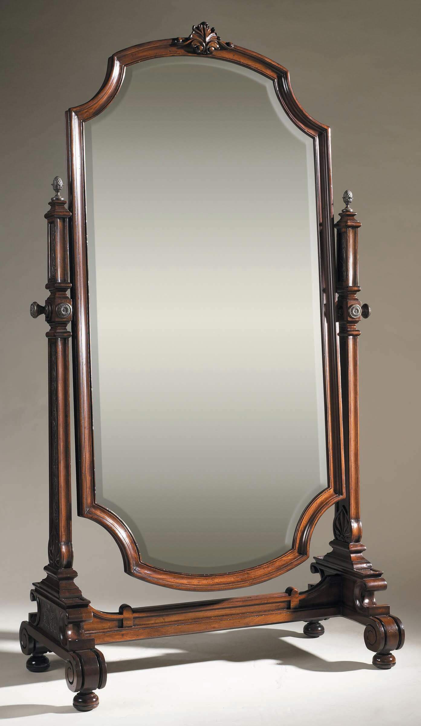 стили4_зеркало_напольное_деревянное stili4_zerkalo_napolnoe_derevyannoe