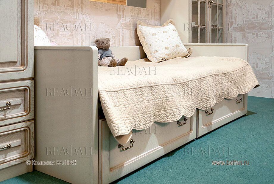 Декор и текстиль детской в классическом стиле