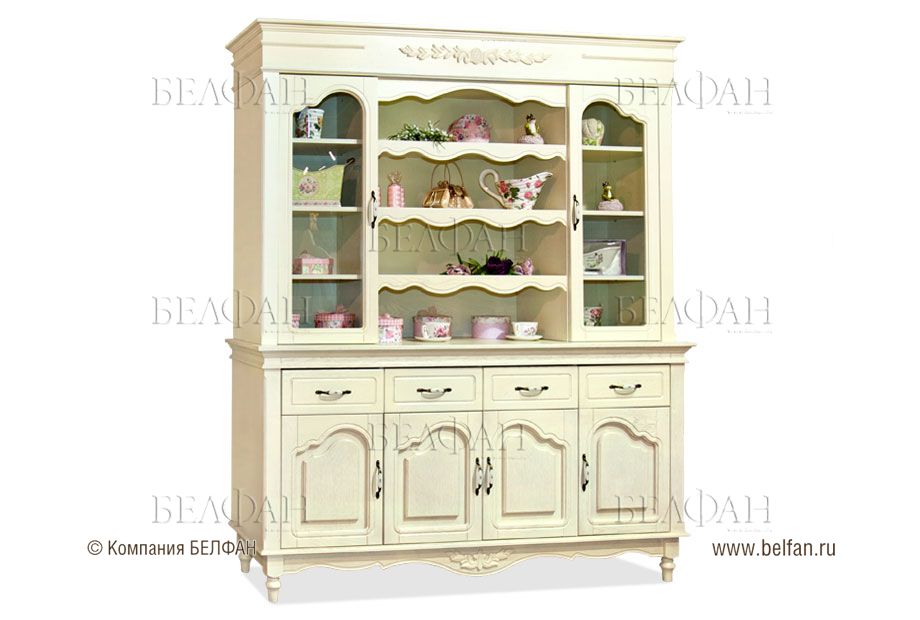 Внутреннее наполнение буфета из массива дерева