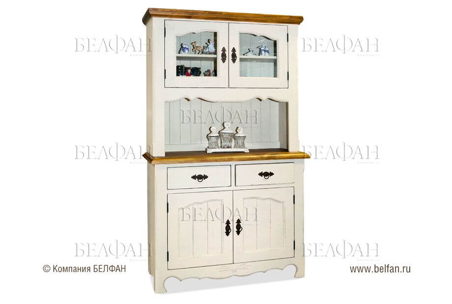 Сервант для посуды также устанавливается на кухнях в деревенских стилях Сервант для посуды также устанавливается на кухнях в деревенских стилях