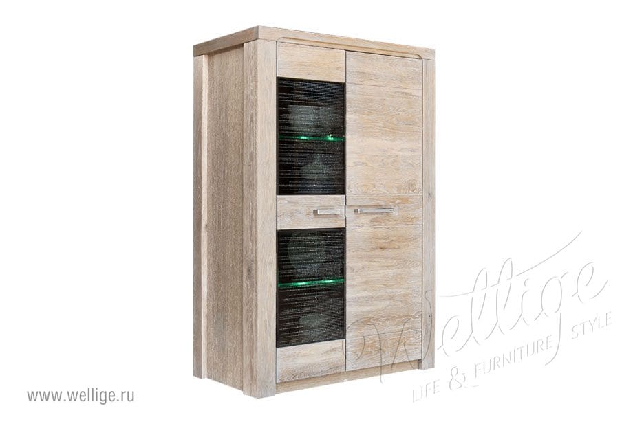 Шкаф с витриной двухдверный низкий «стромберг»