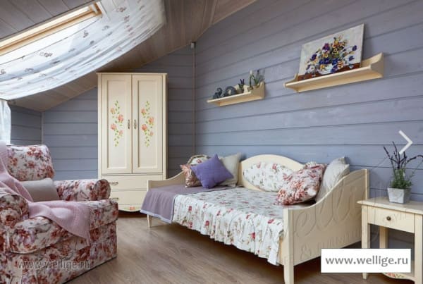 Какую детскую мебель выбрать