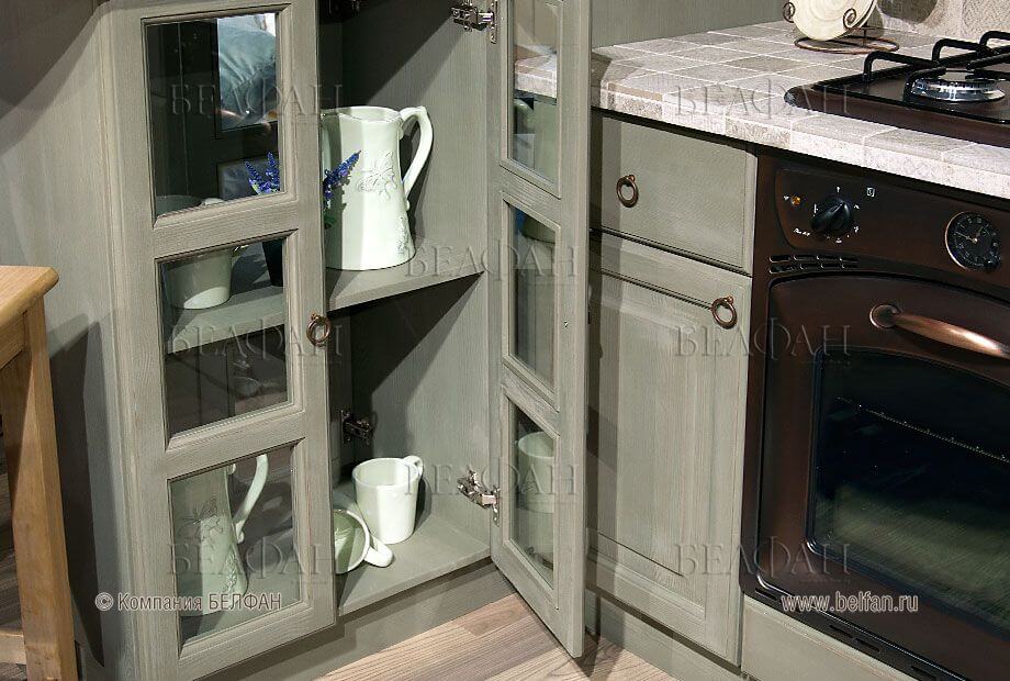 Элитные кухни из дерева