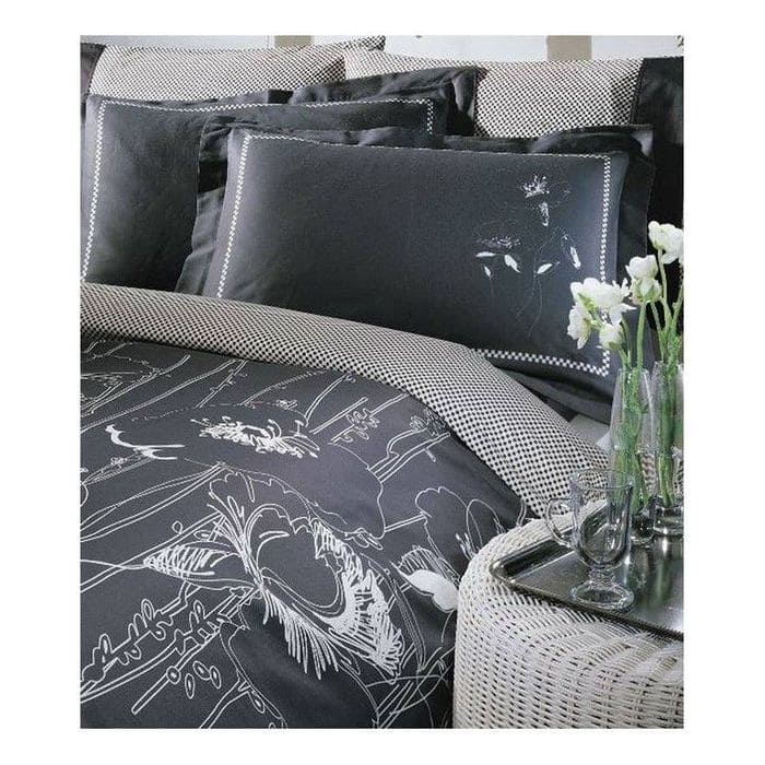 Черная и белая классика в постельном белье