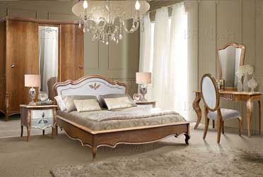 Тёмная спальня Трио